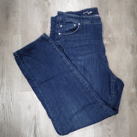 DC Jeans Medium Wash Ladies Size 20 Curvy Zipper & Button Closure Blue Jeans - Picture 1 of 11